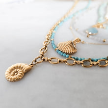 Load image into Gallery viewer, Athena Ammonite Chunky Chain Gold Necklace