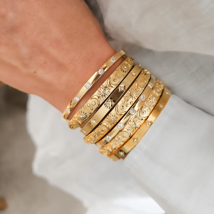 Gold Wrist Bangle Set