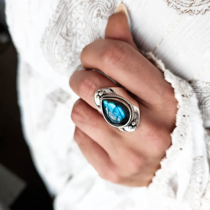 labradorite ring, gemstone ring, boho ring, statement ring, cocktail ring, adjustable ring, handmade ring, labradorite silver ring, silver ring, adjustable silver ring by dorsya