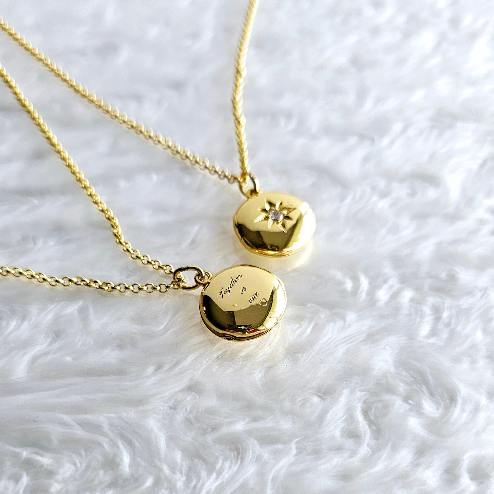 Gold Locket Necklace Detail