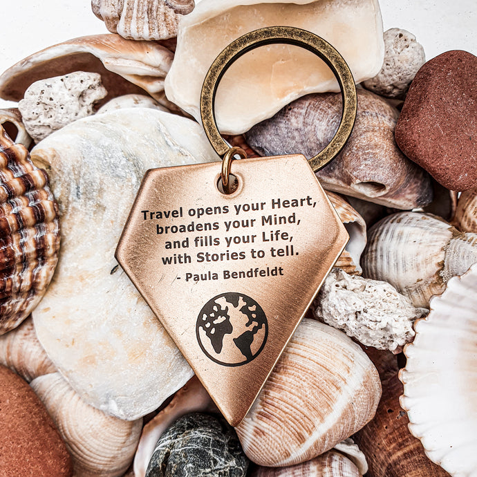 Keychain | Travel accessory | Keyring | Dorsya | quote keyring - open mind and heart