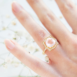 Leda ~ Rose Quartz Ring in Gold, gold ring, gold jewellery, rose quartz ring, gemstone ring, gift, women jewellery, accessories - Dorsya